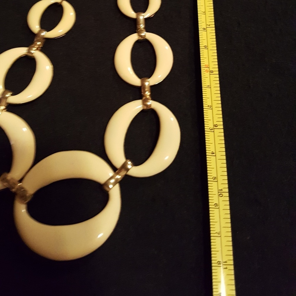 Necklace - Picture 4 of 4